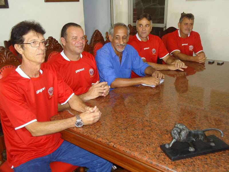 Leia mais sobre o artigo Baeta garimpa nove talentos da “peneira”