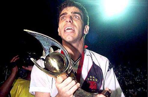 Leia mais sobre o artigo Dinamite anuncia volta de Juninho ao Vasco