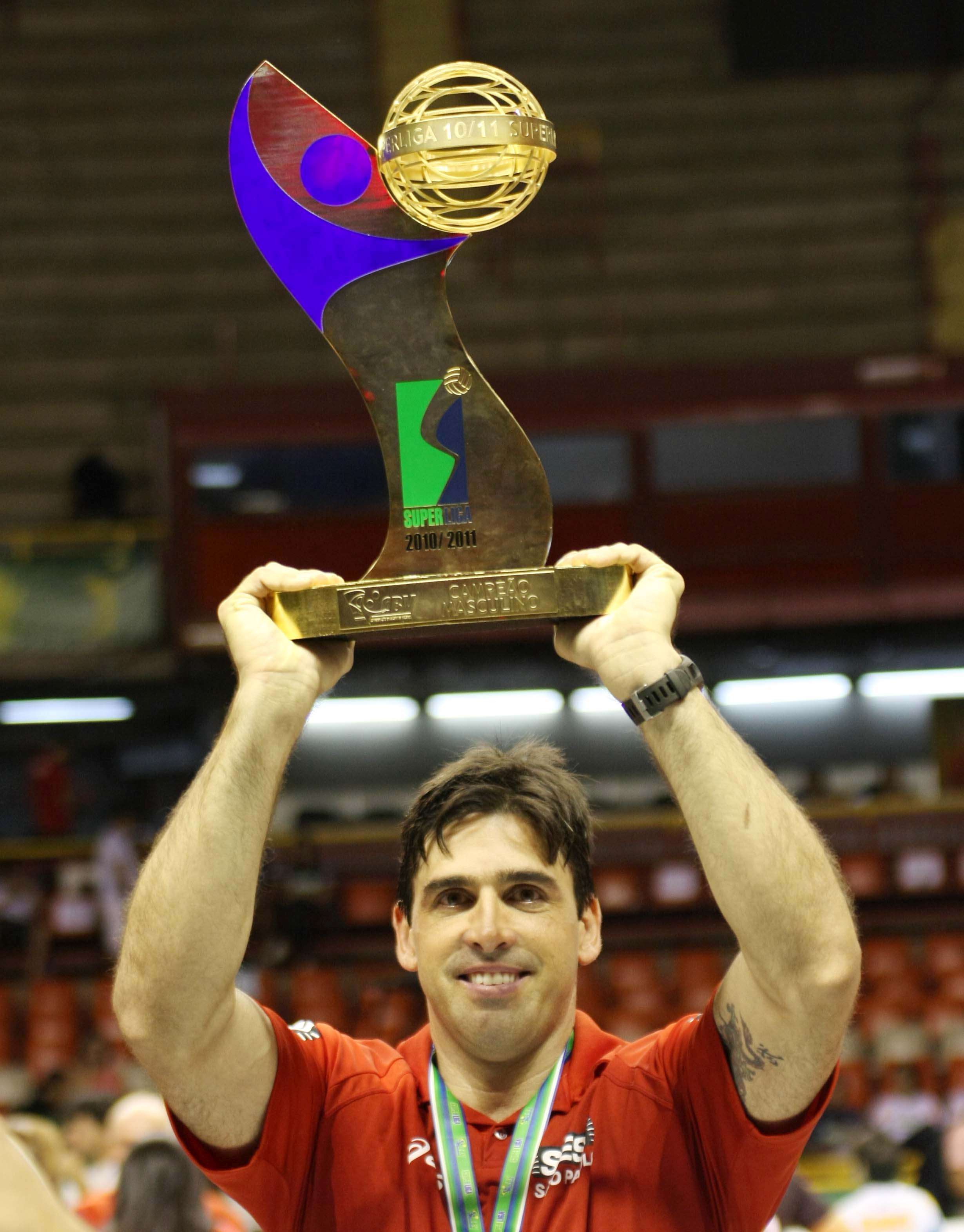 Leia mais sobre o artigo Bicampeão olímpico Giovane é campeão brasileiro como técnico