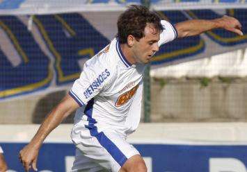 Leia mais sobre o artigo Cruzeiro faz 8 a 1 no América de Teófilo Otoni