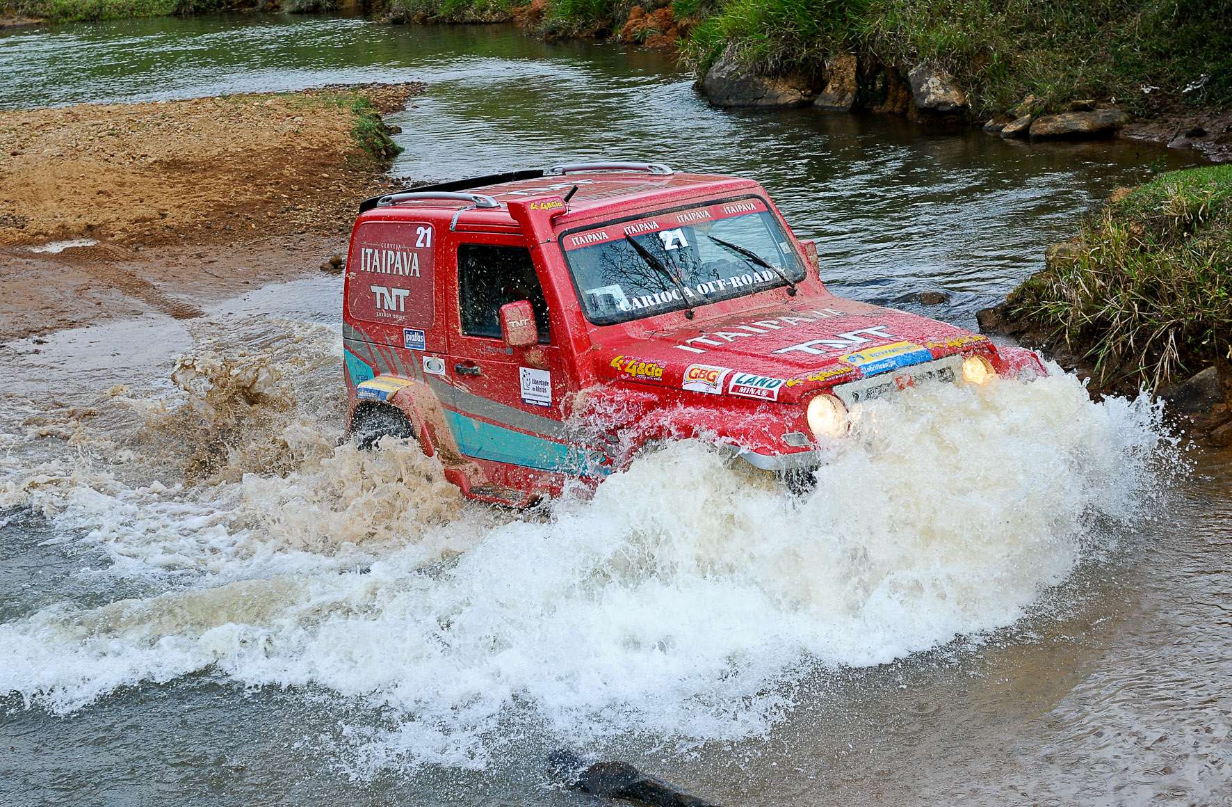 Leia mais sobre o artigo Ipiabas, distrito de Barra do Piraí, respira off road