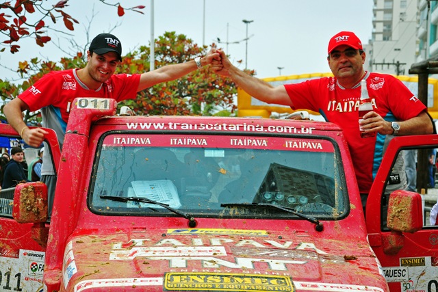 Leia mais sobre o artigo Rally Transcatarina: valeu a experiência para navegador de JF
