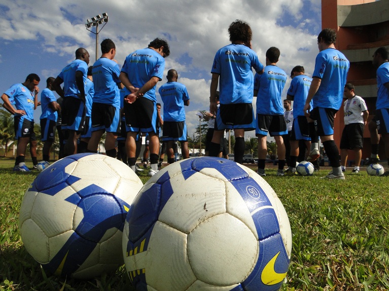 Leia mais sobre o artigo Tupi realiza treino na véspera da estreia em Itumbiara