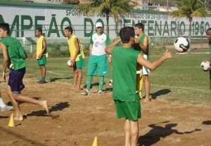 Leia mais sobre o artigo Sport: futebol de base em 3 atos no final de semana