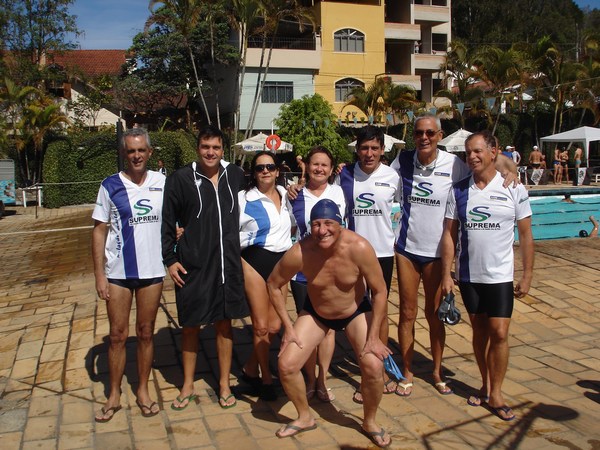 Leia mais sobre o artigo Natação master da AABB brilha em São João del Rei