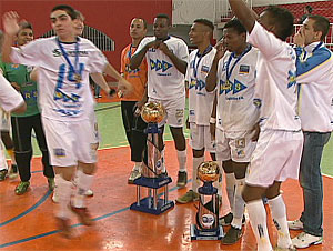 Leia mais sobre o artigo Juiz de Fora é tri na Copa Panorama de Futsal