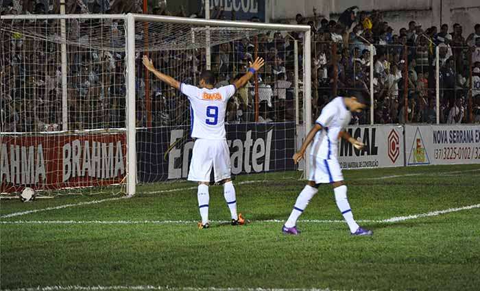 Leia mais sobre o artigo Cruzeiro “desvira” e derrota Nacional de Nova Serrana por 4 a 2