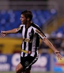 Leia mais sobre o artigo Fellype Gabriel comanda vitória do Botafogo sobre o Vasco