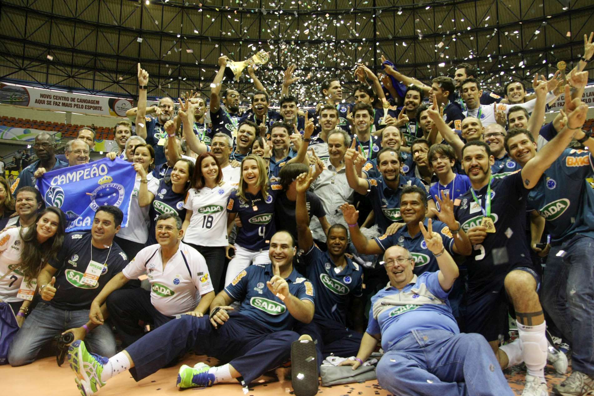 Leia mais sobre o artigo Ricardinho está na pré-lista de Bernardinho. Cruzeiro bate Vôlei Futuro por 3 sets a 1 e conquista Superliga