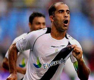 Leia mais sobre o artigo Vasco vira sobre o Fla, elimina o rival e enfrenta o Botafogo