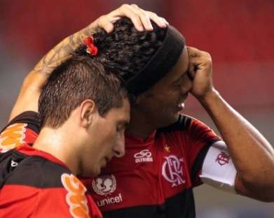Leia mais sobre o artigo Fla dá adeus à Libertadores. Vasco vence no Uruguai. Veja resultados da Copa do Brasil
