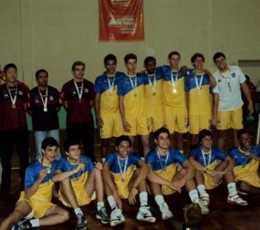 Leia mais sobre o artigo Bom Pastor UFJF fica em 3º na Seletiva e garante vaga no Mineiro de Vôlei Infantil