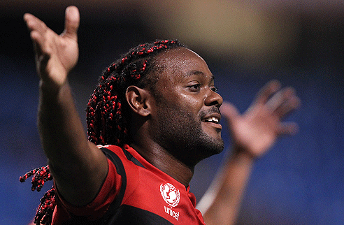 Leia mais sobre o artigo Flamengo vence a primeira: 3 a 1 no Coritiba. Atlético vence na estreia de Gaúcho, e dorme líder