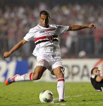 Leia mais sobre o artigo São Paulo garante vitória com um a menos. Boca perto da final na Libertadores