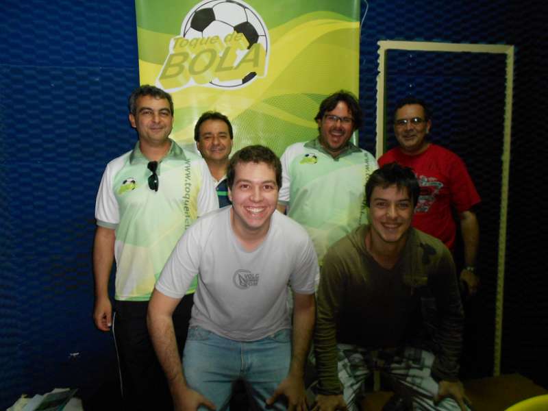 Leia mais sobre o artigo Tupi x Vila ao vivo aqui no Toque. Fique ligado