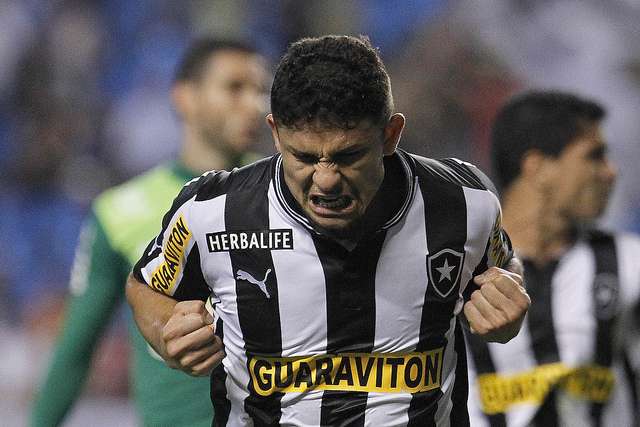Leia mais sobre o artigo Atlético perde a segunda. Flamengo cai de 4 no Sul. Botafogo e Cruzeiro vencem