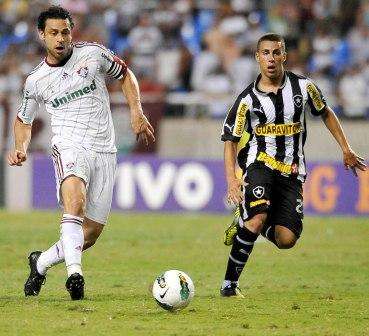 Leia mais sobre o artigo Sábado no Brasileirão: Fred decide no Rio. Em BH, Ronaldinho esculacha