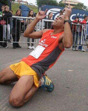 Leia mais sobre o artigo Corrida Rústica Camilo dos Santos: previsão de recorde em 2012