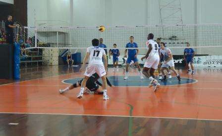 Leia mais sobre o artigo UFJF perde para o RJX por 4 sets a 0: 21/25, 21/25, 19/25 e 13/25