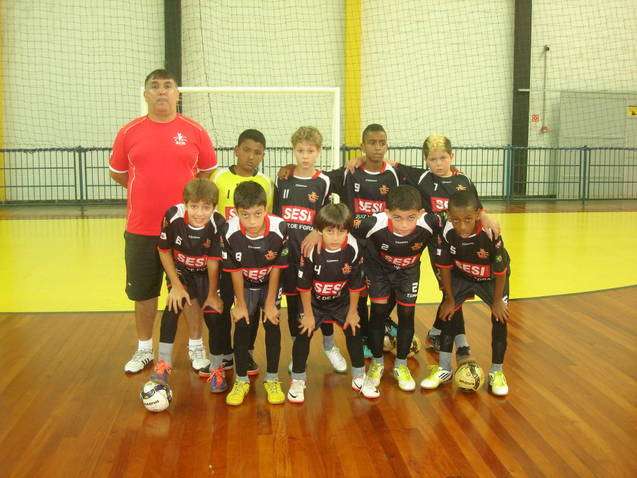 Leia mais sobre o artigo Sub 11 do Sesi JF volta a marcar 14 gols e busca título estadual no futsal neste domingo