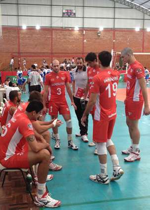 Leia mais sobre o artigo Super Imperatriz vence e garante vaga na semifinal do JASC