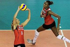 Leia mais sobre o artigo Com grandes atuações de Bia e Tandara, Sesi vence o São Bernardo por 3 sets a 0