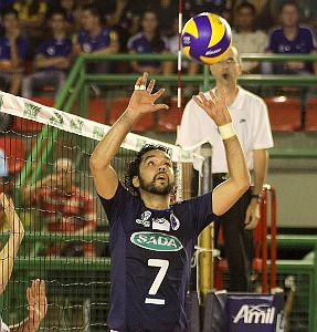 Leia mais sobre o artigo Quinta-feira de muito Vôlei na Superliga. E tem UFJF em quadra