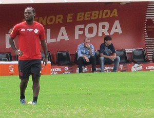 Leia mais sobre o artigo Vagner Love deixa o Flamengo. Resultado? Coletiva sábado à noite!