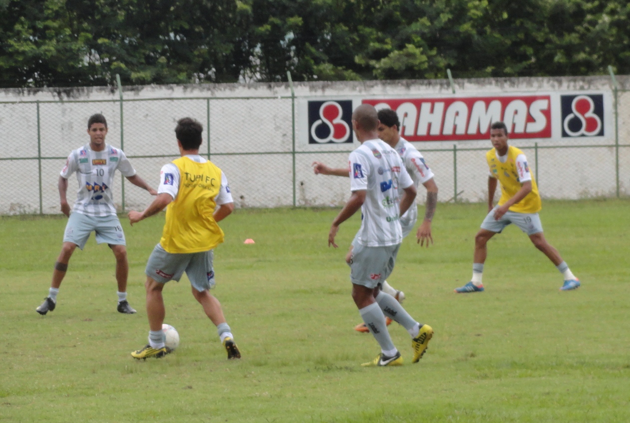 Leia mais sobre o artigo Tupi “apaga” derrota e convoca a torcida