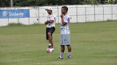 Leia mais sobre o artigo Siga Tupi x América ao vivo no Toque de Bola