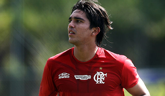 Leia mais sobre o artigo Flamengo chega na terça-feira e não treina em Juiz de Fora