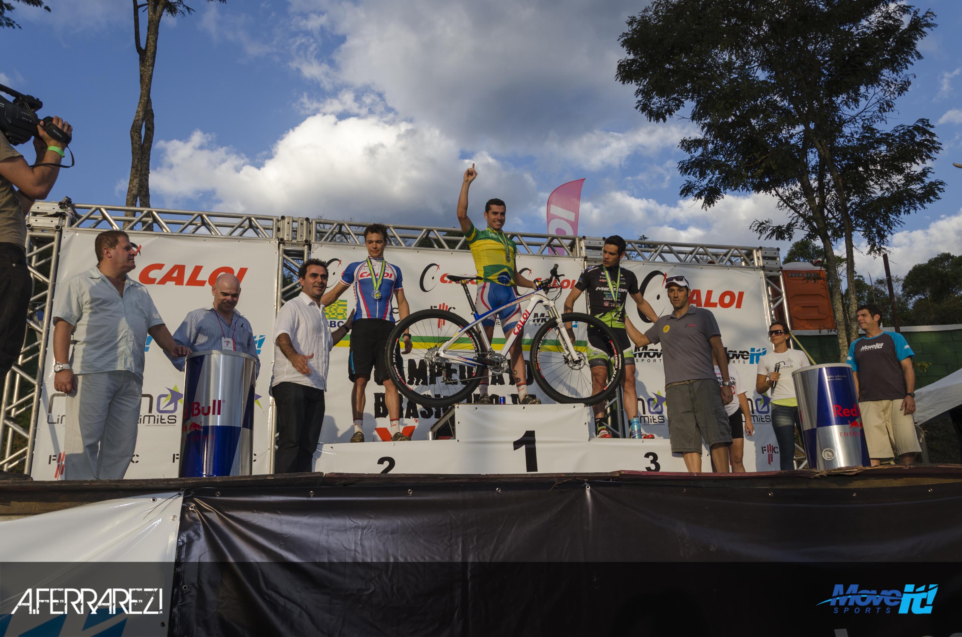 Leia mais sobre o artigo Brasileiro Mountain Bike Cross Country é recorde de público em JF