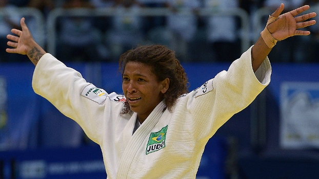 Leia mais sobre o artigo Rafaela Silva: ouro inédito no Mundial de judô
