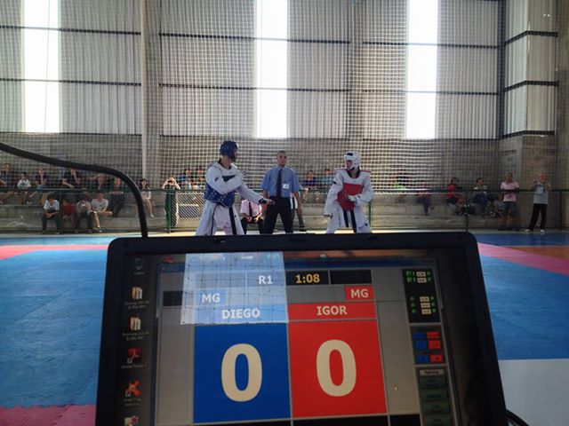 Leia mais sobre o artigo JF classifica 3 atletas na seletiva para Brasileiro de Taekwondo