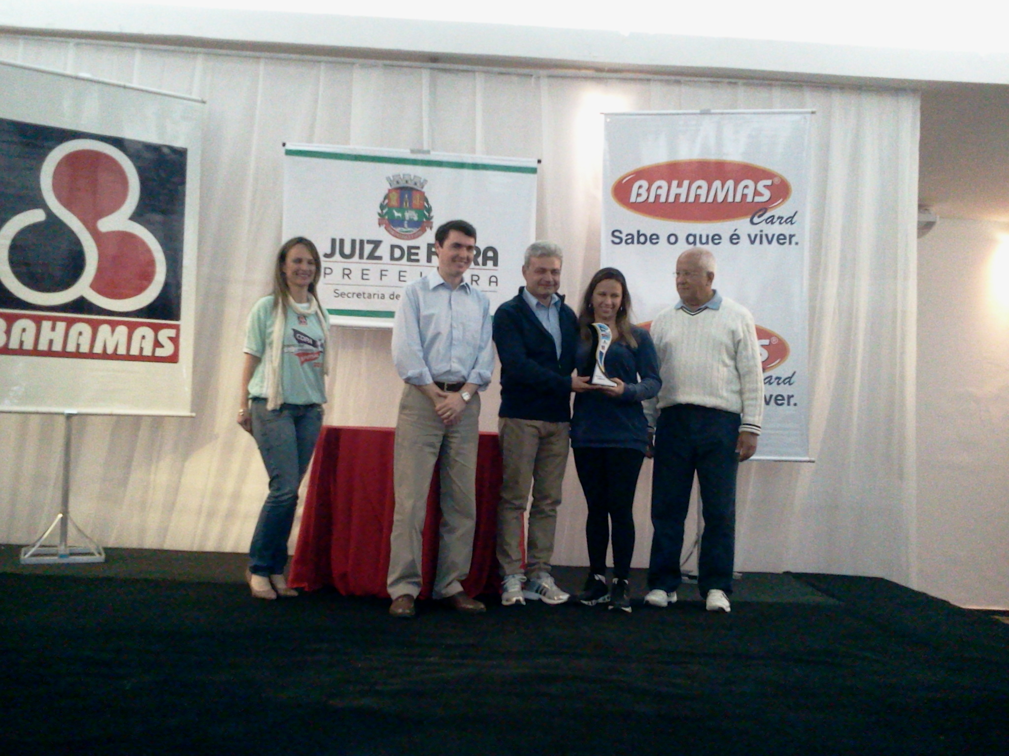 Leia mais sobre o artigo Panathlon entrega Taça Disciplina na premiação da Copa Prefeitura Bahamas de Futsal