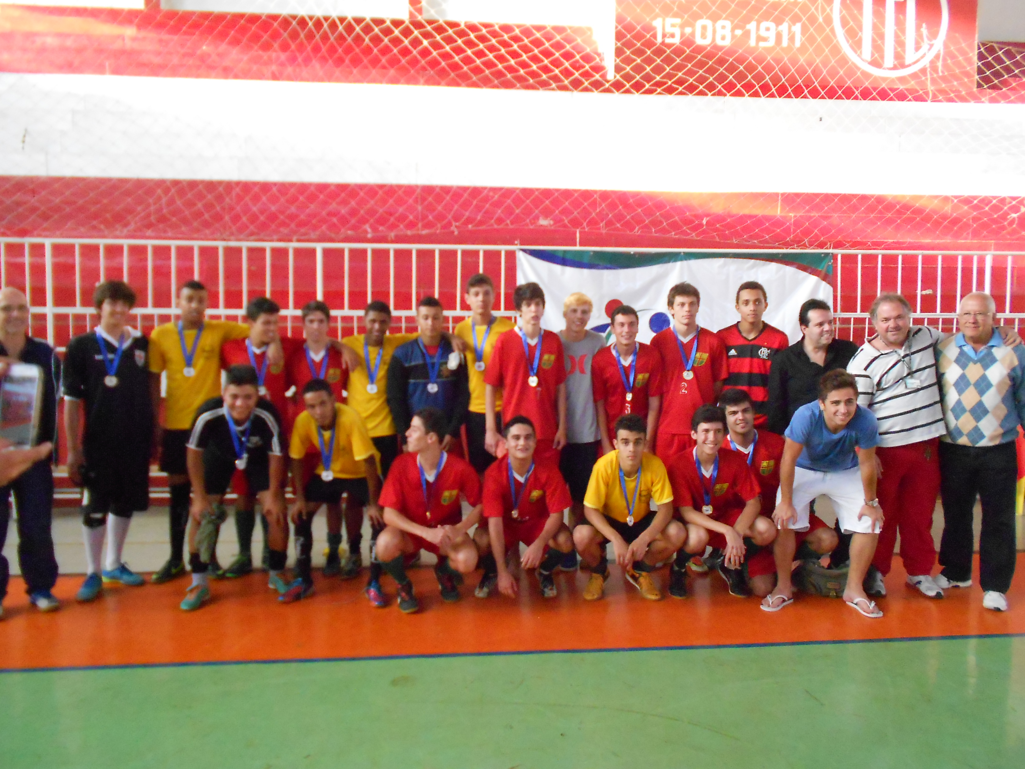 Leia mais sobre o artigo Patrus e Academia são campeões no futsal dos Intercolegiais