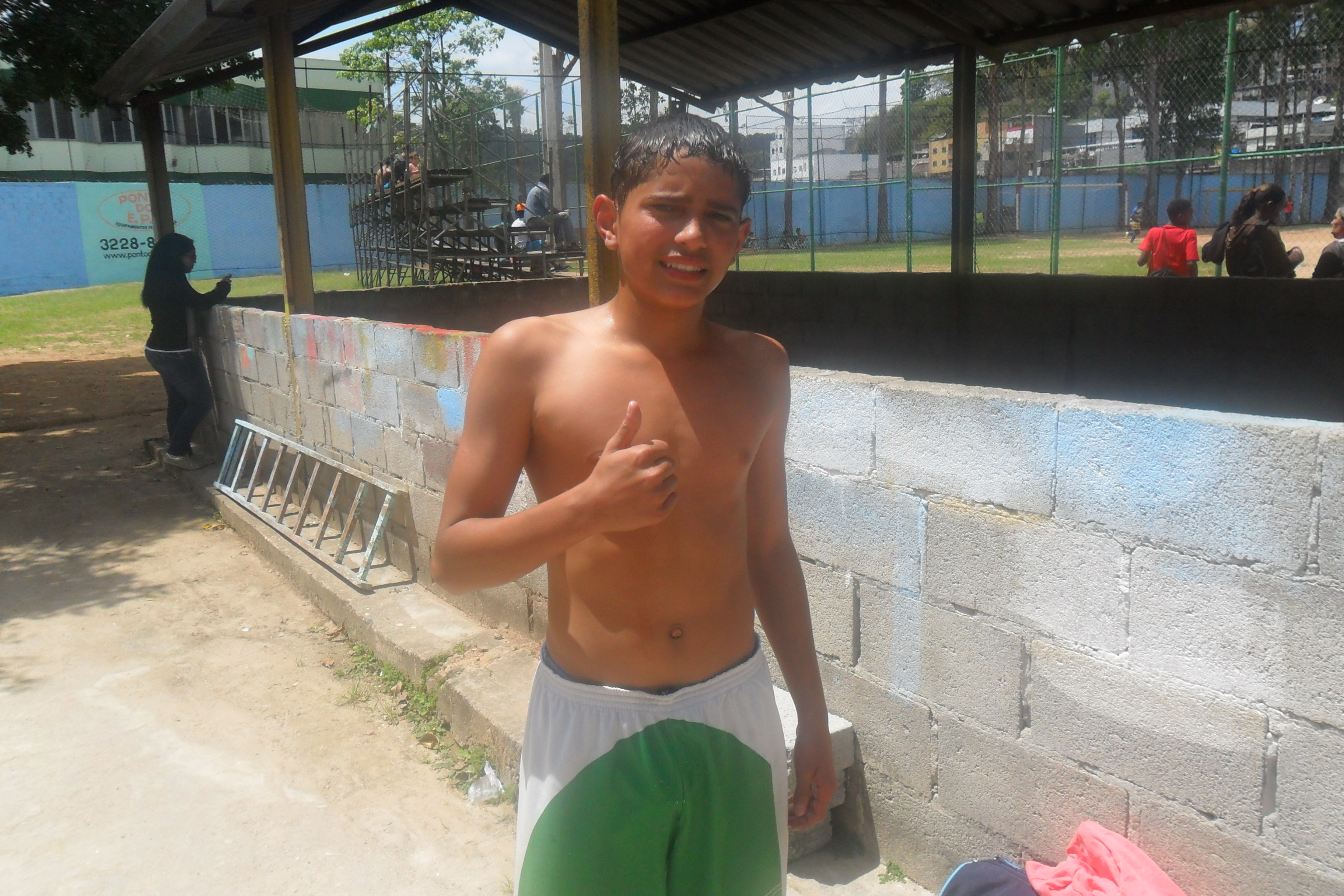 Leia mais sobre o artigo Torcida pede, Arthur brilha e Sport vira na Copa Prefeitura Bahamas