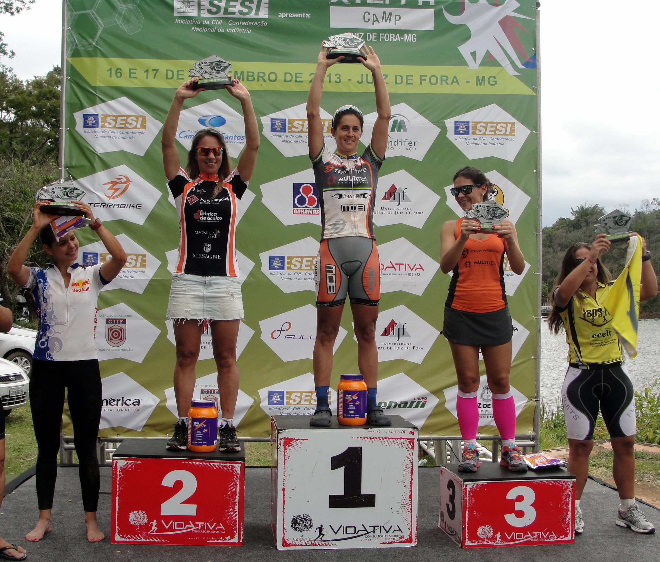 Leia mais sobre o artigo Roberta Stopa vence etapa do XTerra e se prepara para o Brasileiro de MTB