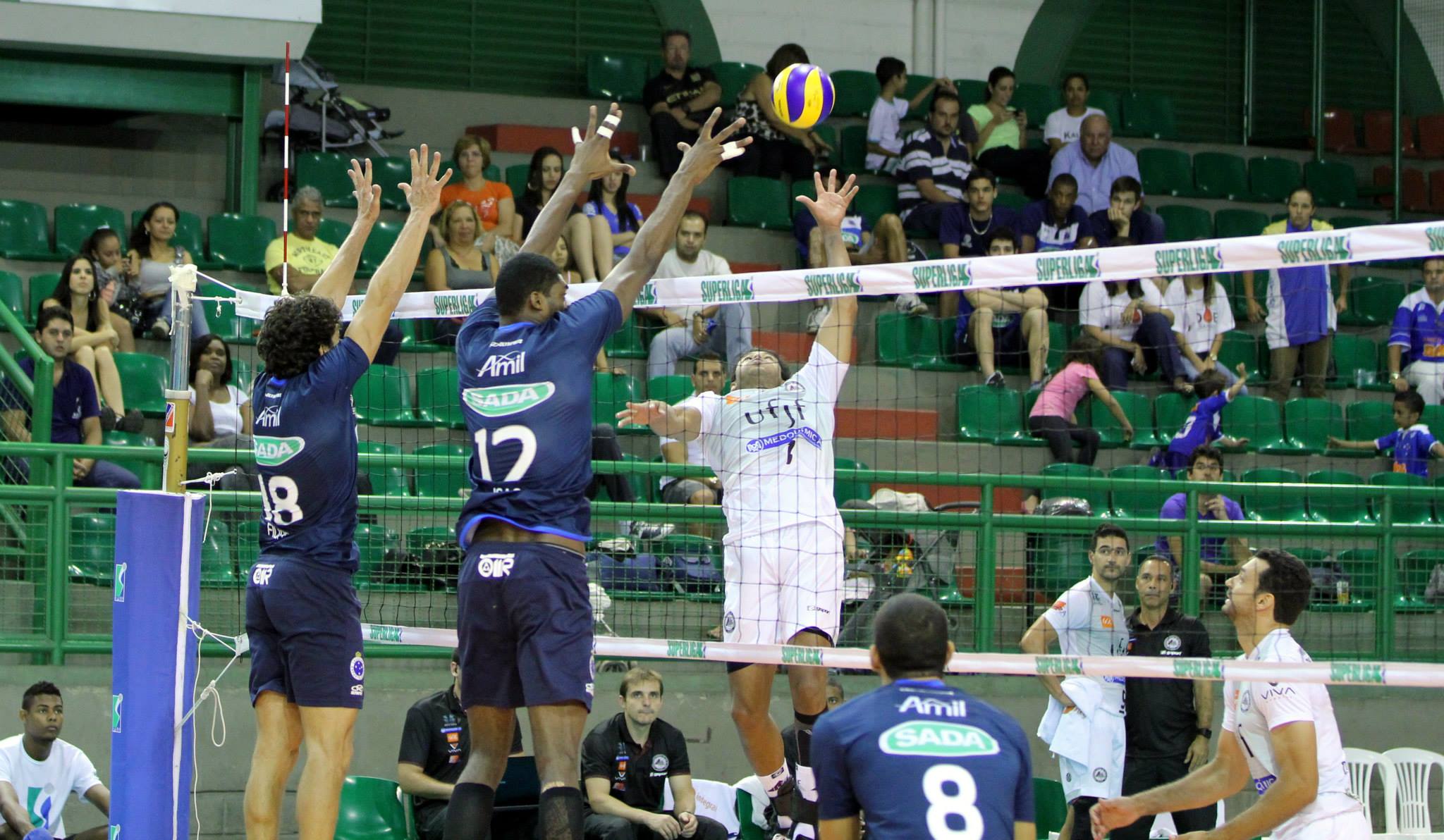 Leia mais sobre o artigo UFJF perde para o Cruzeiro e é eliminado do Mineiro de Vôlei