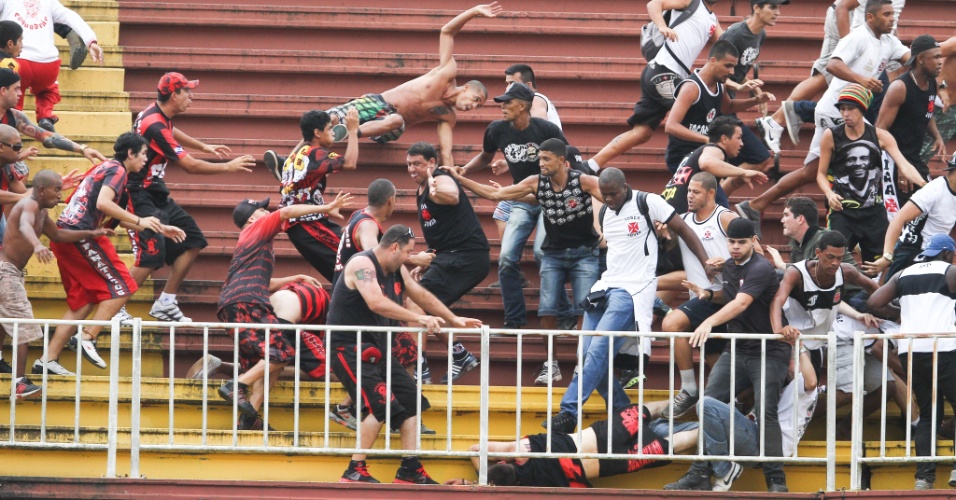 Leia mais sobre o artigo Atlético-PR perde 12 mandos de campo e Vasco, 8