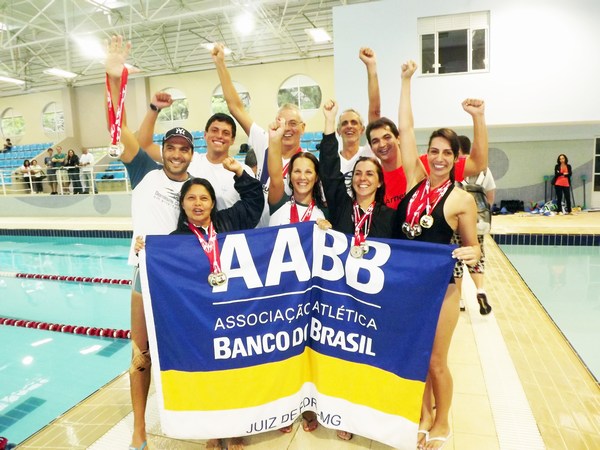 Leia mais sobre o artigo AABB Juiz de Fora é quarto no Meeting de Natação Master