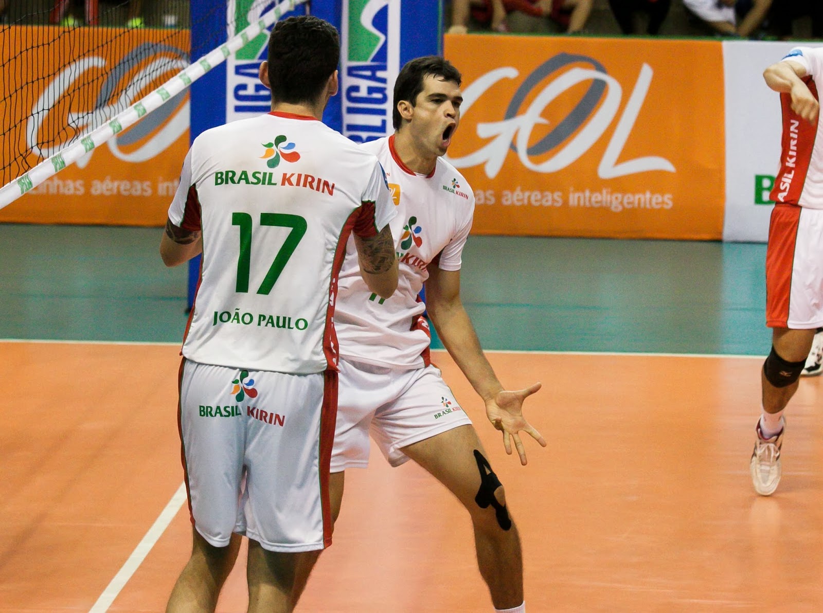 Leia mais sobre o artigo Em meio à Superliga, clubes focam Copa Brasil de Vôlei
