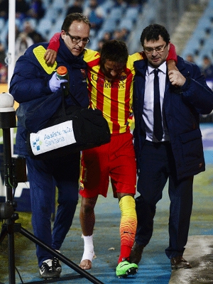 Leia mais sobre o artigo Barcelona confirma que Neymar fica de fora por cerca de três semanas