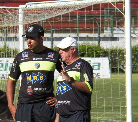 Leia mais sobre o artigo Paulo Campos ao Toque de Bola: ‘Não gosto de pernas de pau’