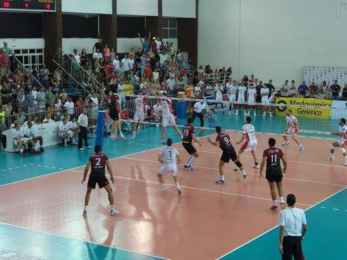 Leia mais sobre o artigo Brasil Kirin e Canoas abrem nova fase da Superliga