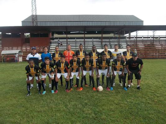 Leia mais sobre o artigo Uberabinha sofre 7 a 2 do América no Mineiro Júnior. Infantil e juvenil disputarão Estaduais