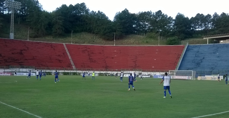 Leia mais sobre o artigo Tupi estreia na Série C contra o Macaé. Toque de Bola transmite ao vivo