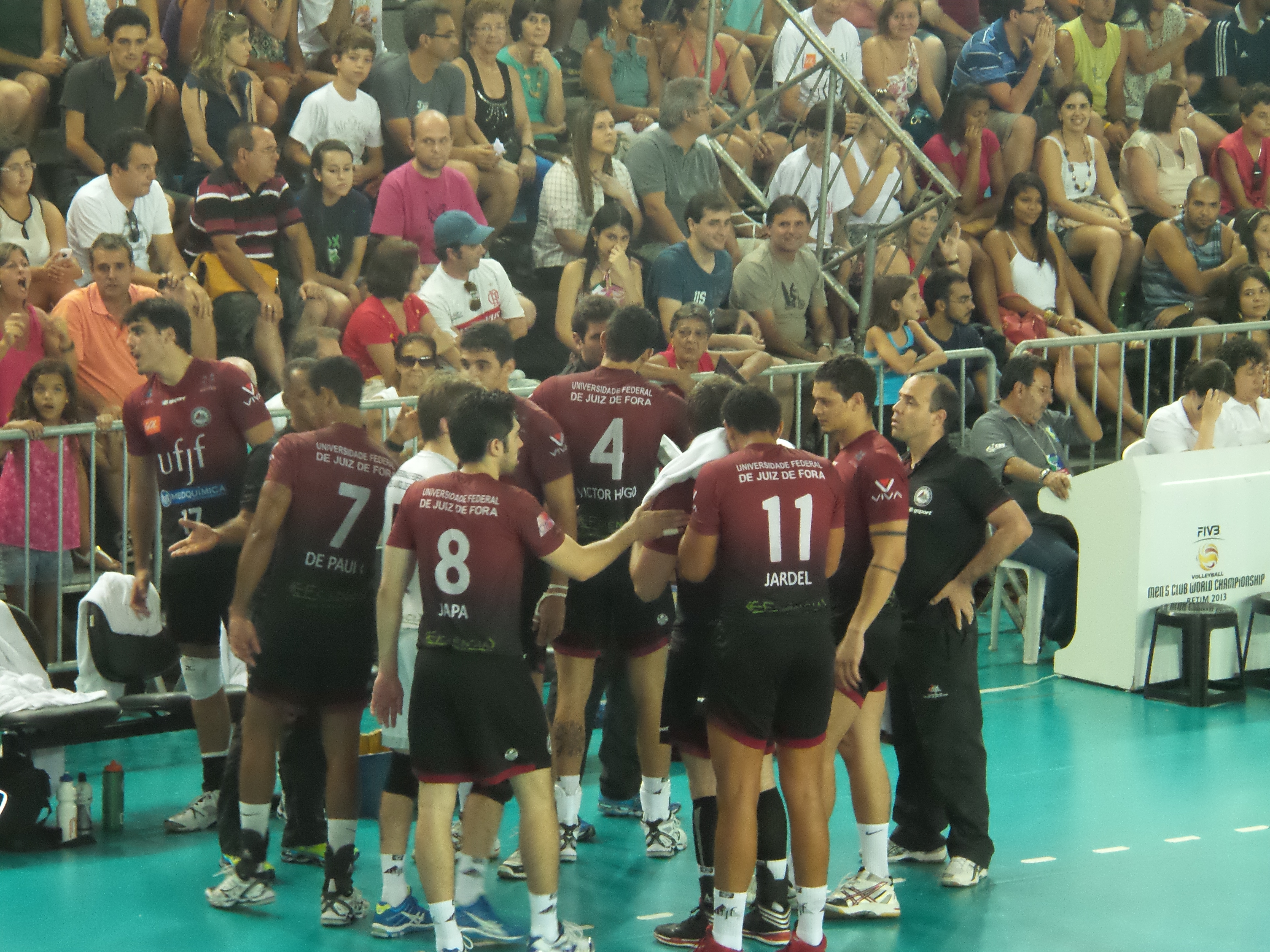 Leia mais sobre o artigo Superliga 2014/15: UFJF confirma saída de Gelinski e Thales e anuncia possíveis reforços