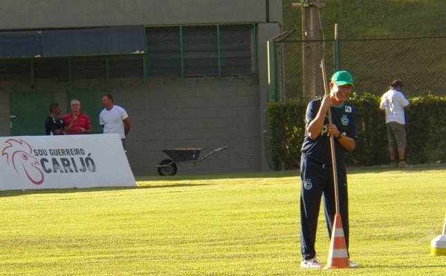 Leia mais sobre o artigo Emocionado, Drubscky relembra título de 2011 e pede sequência de trabalho no futebol