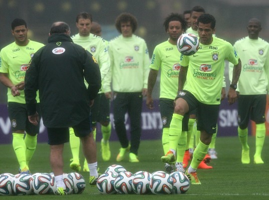 Leia mais sobre o artigo CBF divulga programação completa da Seleção até primeira fase da Copa